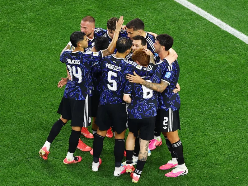Con-otro-gol-de-Messi-Argentina-brilló-ante-Jordania-y-cerró-la-fase-de-grupos-del-Mundial-con-puntaje-ideal-Infobae-06-28-2026_01_34_AM