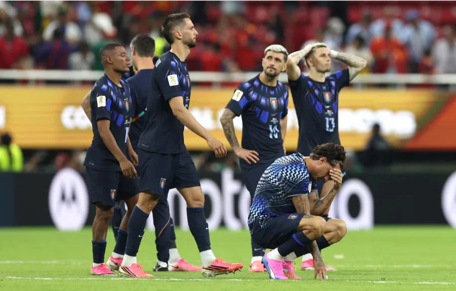 El-orgullo-herido-de-Uruguay-la-única-selección-sudamericana-que-no-se-clasifica-a-la-siguiente-ronda-EL-PAÍS-América-06-28-2026_02_01_PM